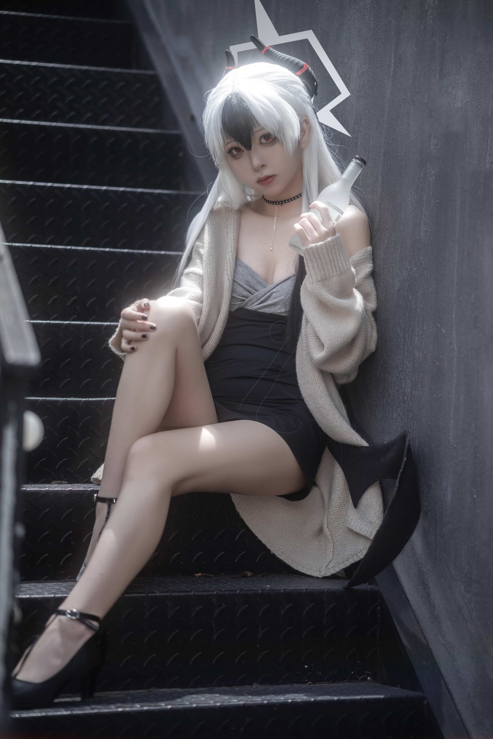 矢量鱼 – 礼服佳代子