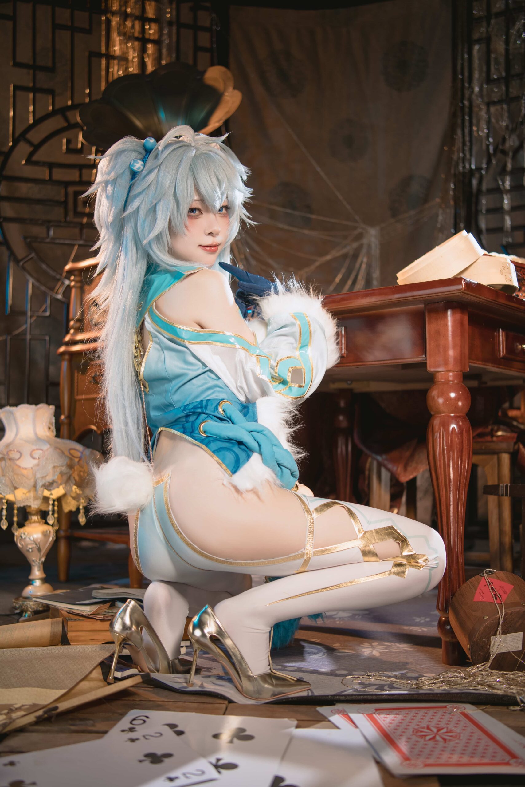 矢量鱼 少女前线云图计划—芙洛伦