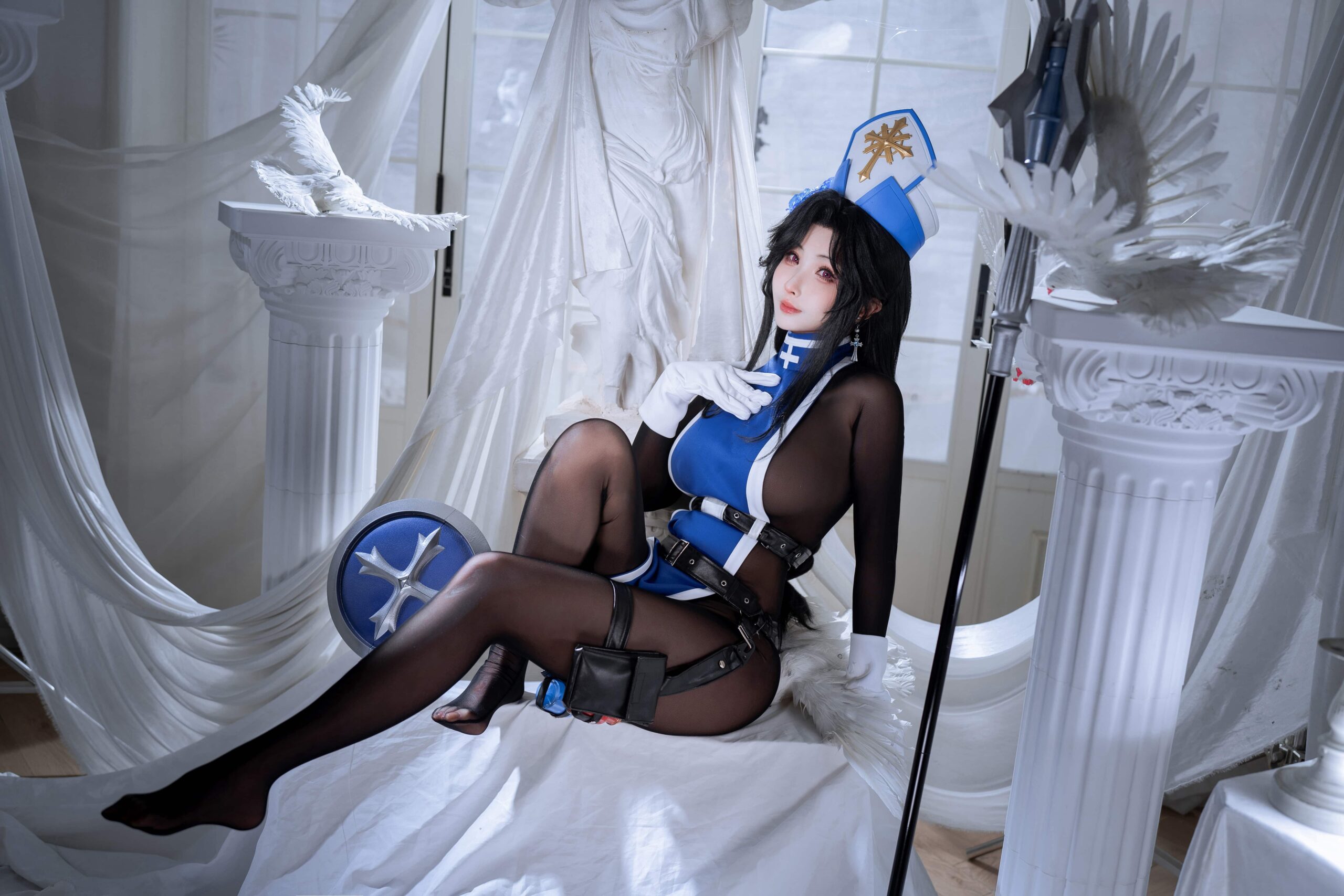 rioko凉凉子 – Nikke胜利女神 梅登冰玫瑰