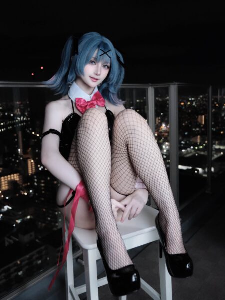 幼愛Youmeko – 初音未来兔子洞兔女郎