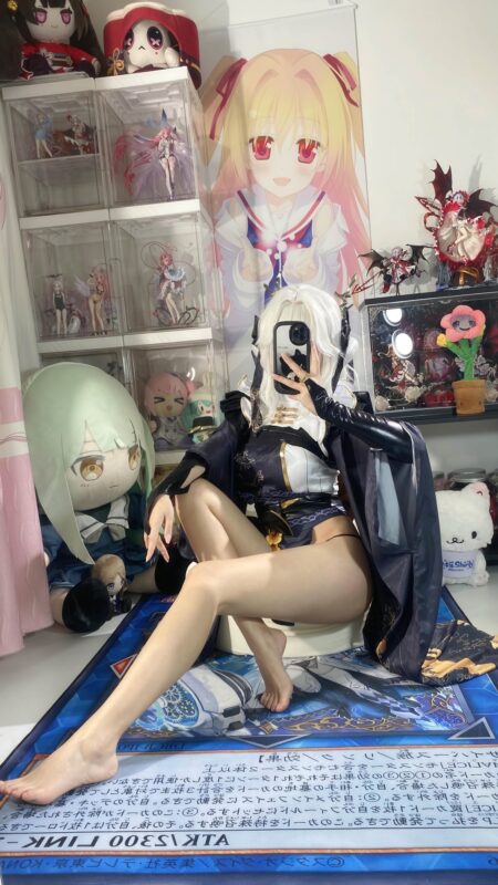 白栎Shirly – 胜利女神：妮姬 NIKKE 布兰儿